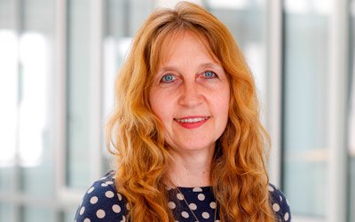 Dr. Sonja Lisch, Leitende Ärztin des interdisziplinären Schmerzzentrums an der KJF Klinik Neuburg (Bild: KJF/Thomas Bauch)