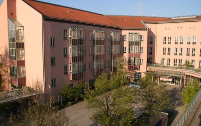 Ab 16. Juni 2021 gilt in der KJF Klinik Sankt Elisabeth eine neue Besuchsregelung. Foto: KJF Augsburg/Thomas Bauch.