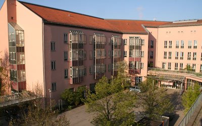 Die KJF Klinik Sankt Elisabeth bietet ab sofort schnelleres und kostenloses WLAN an. Foto: KJF Augsburg/Thomas Bauch